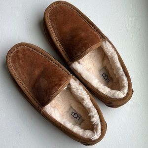 Ugg Ascot Slippers - brand new!